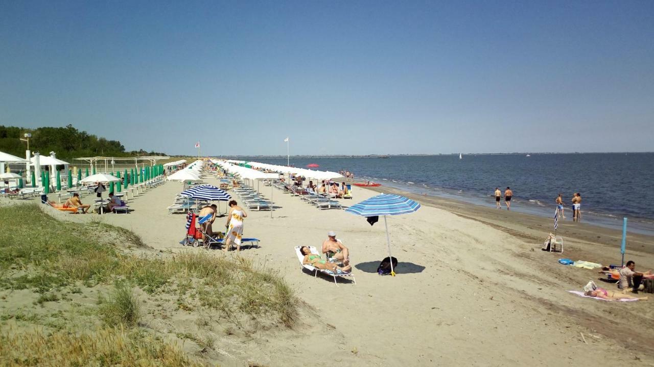 Apartamento Mare Pineta Lido di Volano Exterior foto